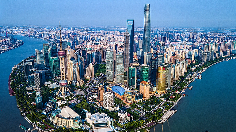 上海迪士尼度假区迎来十周年，累计接待游客超1亿人次