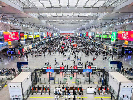 迎国庆假期返程最高峰！铁路上海站预计今日到达84.4万人次